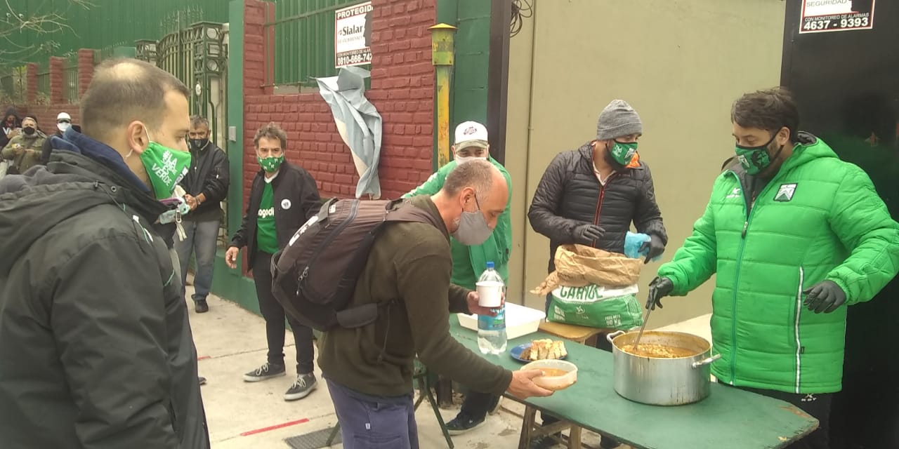 Locro Solidario en Caballito Locro Solidario en Caballito